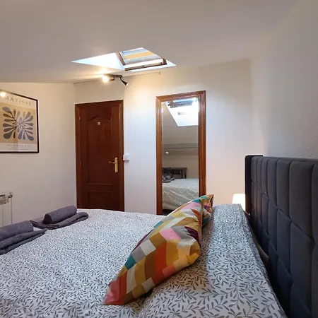 Apartman Atico Con Encanto Junto A La Plaza Mayor De Burgo
